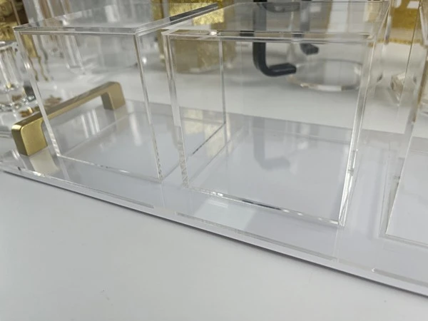 Acrylic Kosher Pastry Box With Tray Acrylic Kosher Pastry Box With Tray
