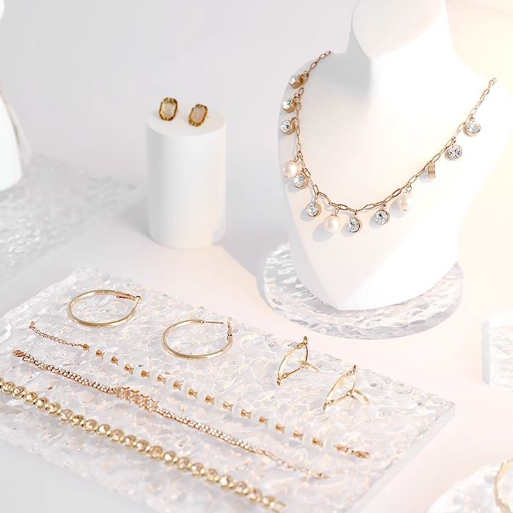 Acrylic Jewelry Display